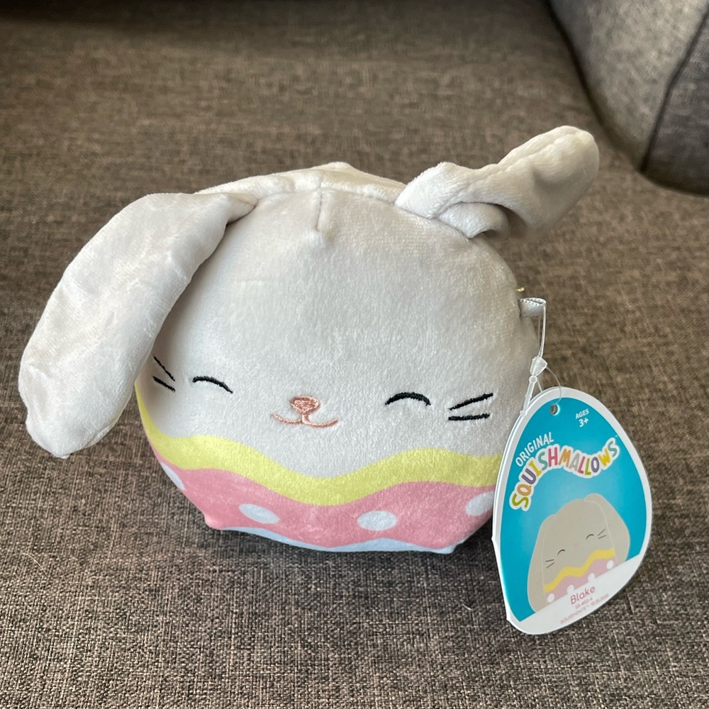 3.5” Easter 2022 Squishmallow- Blake NWT